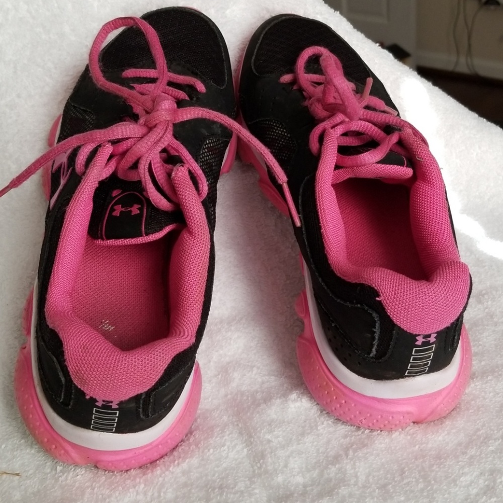 Youth Under Armour sneakers size 3